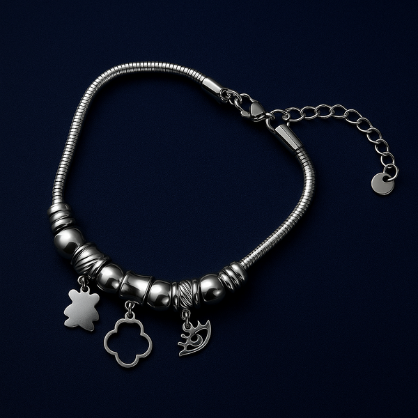 Pulseira de Aço Inoxidável com Berloque e fecho tradicional